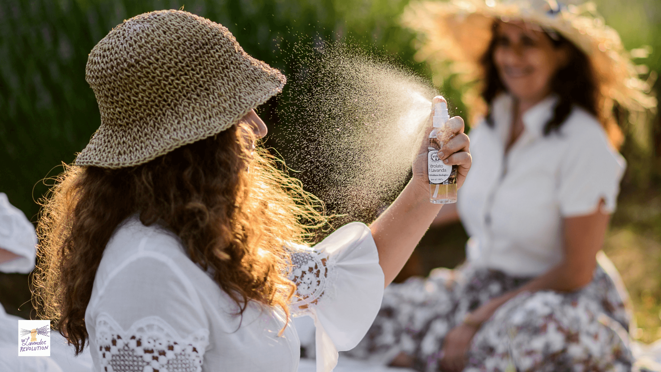 Lunghi viaggi e jet lag, ecco come la lavanda può aiutarti