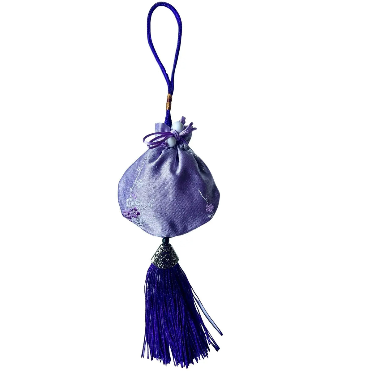 Sacchetto amuleto in seta ricamata viola chiaro ripieno di fiori di lavanda officinale biologica, The Lavender Revolution