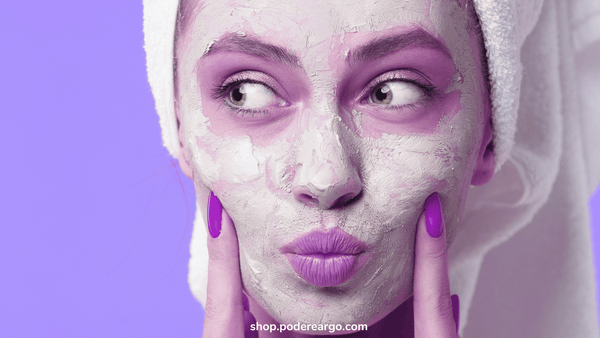 Maschera viso detox e illuminante fai da te alla lavanda