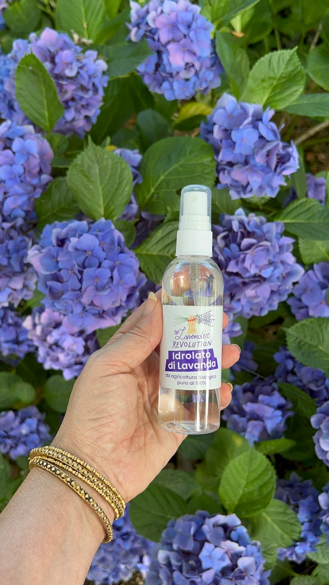 5 usi sorprendenti che ancora non conosci dell’Idrolato di Lavanda bio