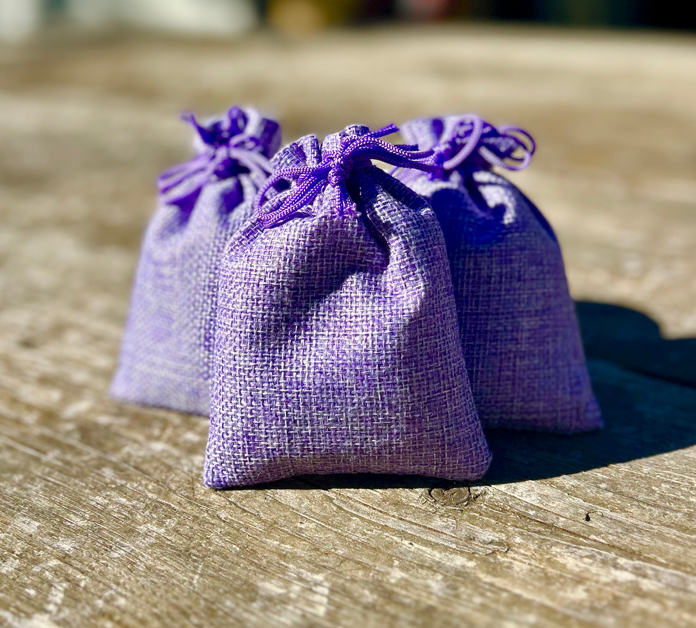 Sacchetto Profumato in Juta Rustica alla Lavanda Biologica – Profumo Naturale e stile Toscano